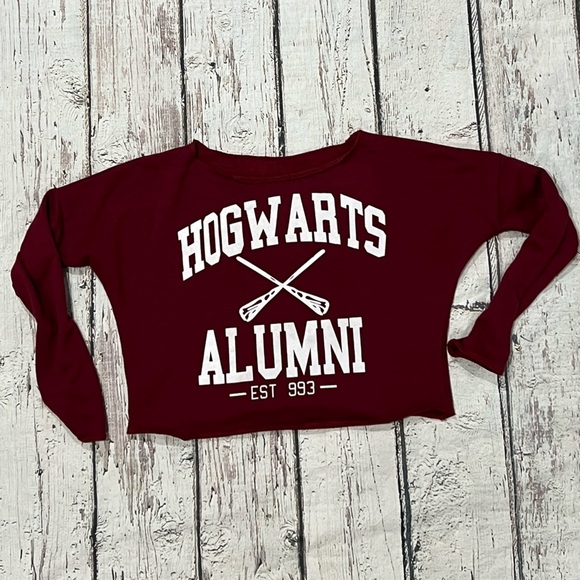 Women's Hogwarts Alumni Harry Potter Maroon Sweatshirt - Picture 1 of 3